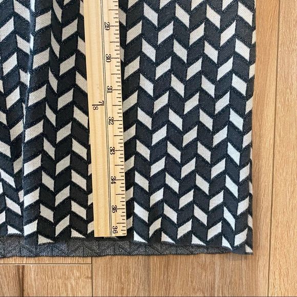 MaxMara Weekend Herringbone Print Knit Shift Dress - Picture 5 of 6